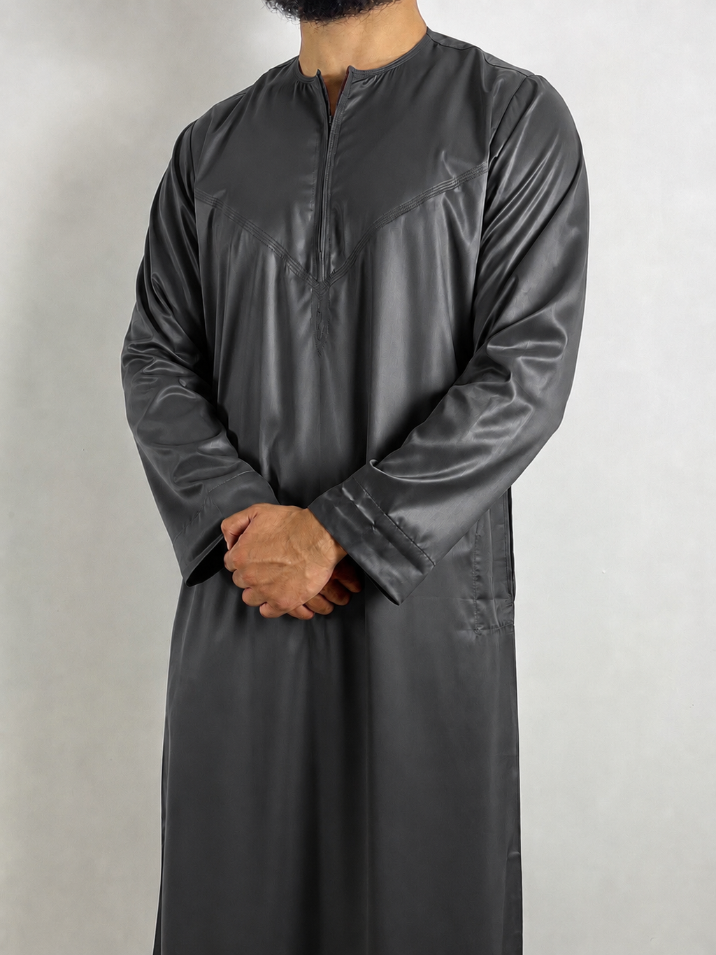 Black Emirati Thobe